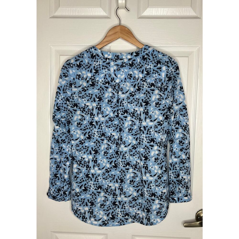 Coral Bay Women's Blue Floral Print Blouse Top Roll Tab Sleeves Size Small - Picture 8 of 8
